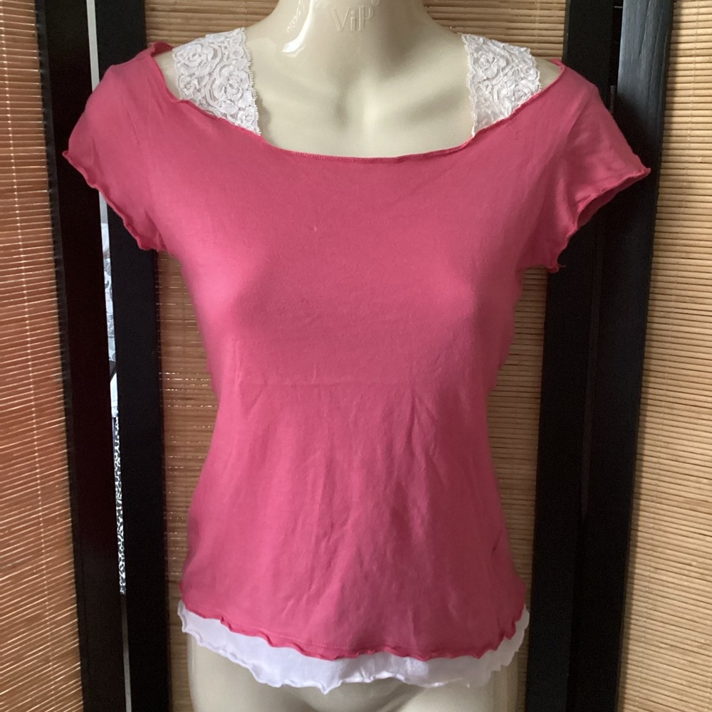 Vintage Y2K Charlotte Russe Pink Top with White Lace Accents Sz S EUC
